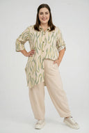 'Livia' Bluse-Tunika – let, figursmigrende & kunstnerisk mønstret