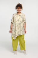 Blusa-túnica 'Livia' – ligera, favorecedora para la figura y con diseño artístico