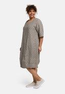 'Olina' Mekko – kevyt, rakenteellinen & pehmeästi joustava